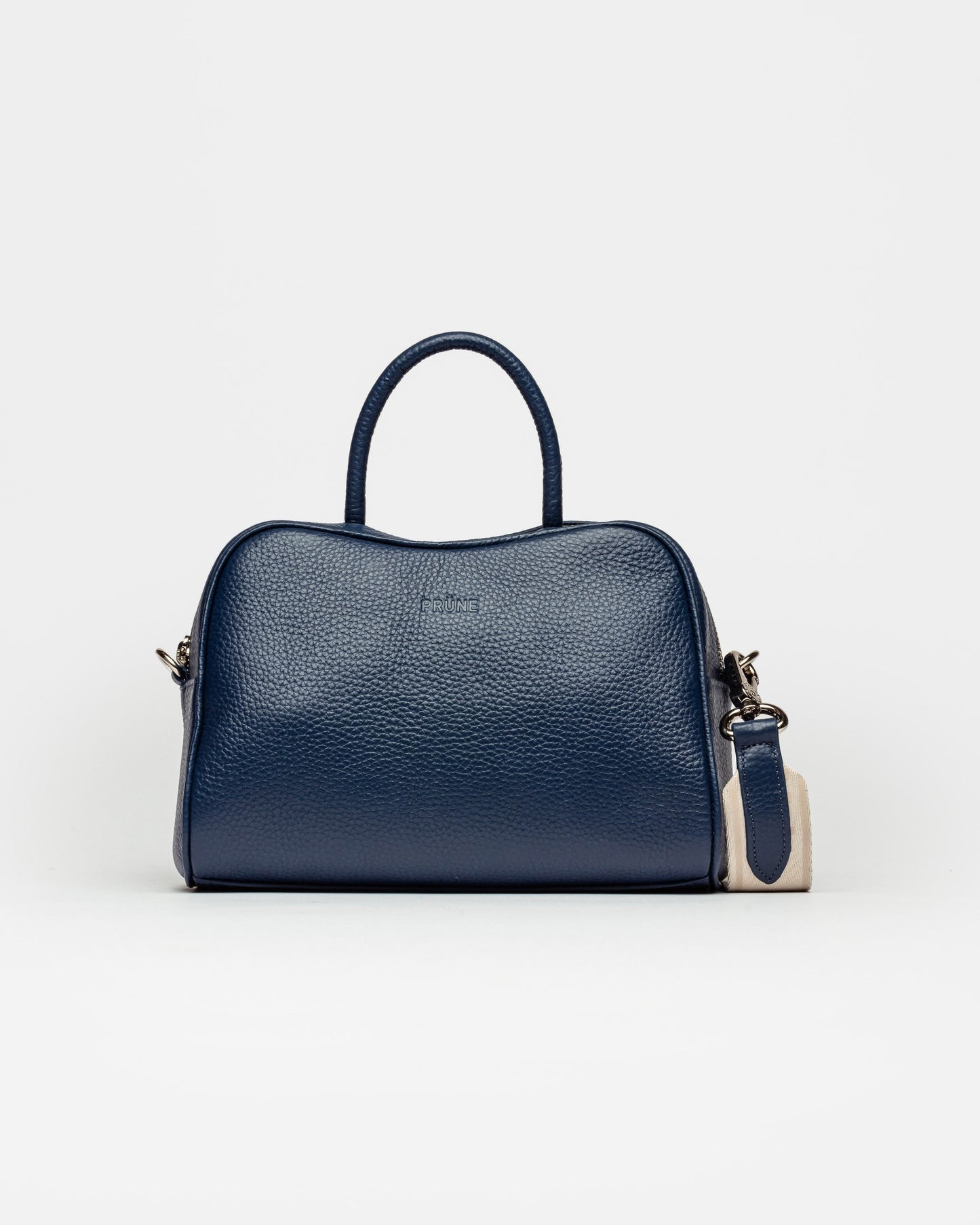 CARTERA DE MANO THE CLUB EN CUERO GRANEADO