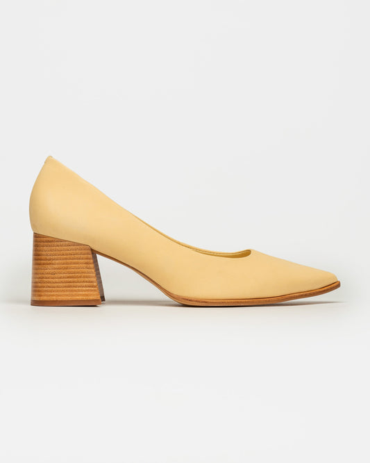 STILETTO EVA EN CUERO NOBUK