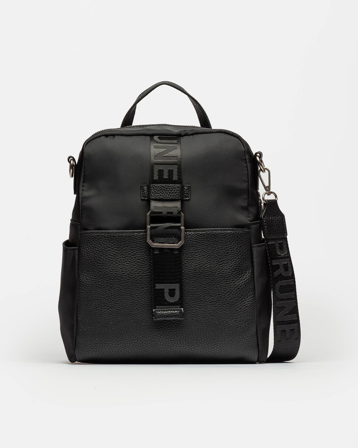 MOCHILA ANAKE EN NYLON