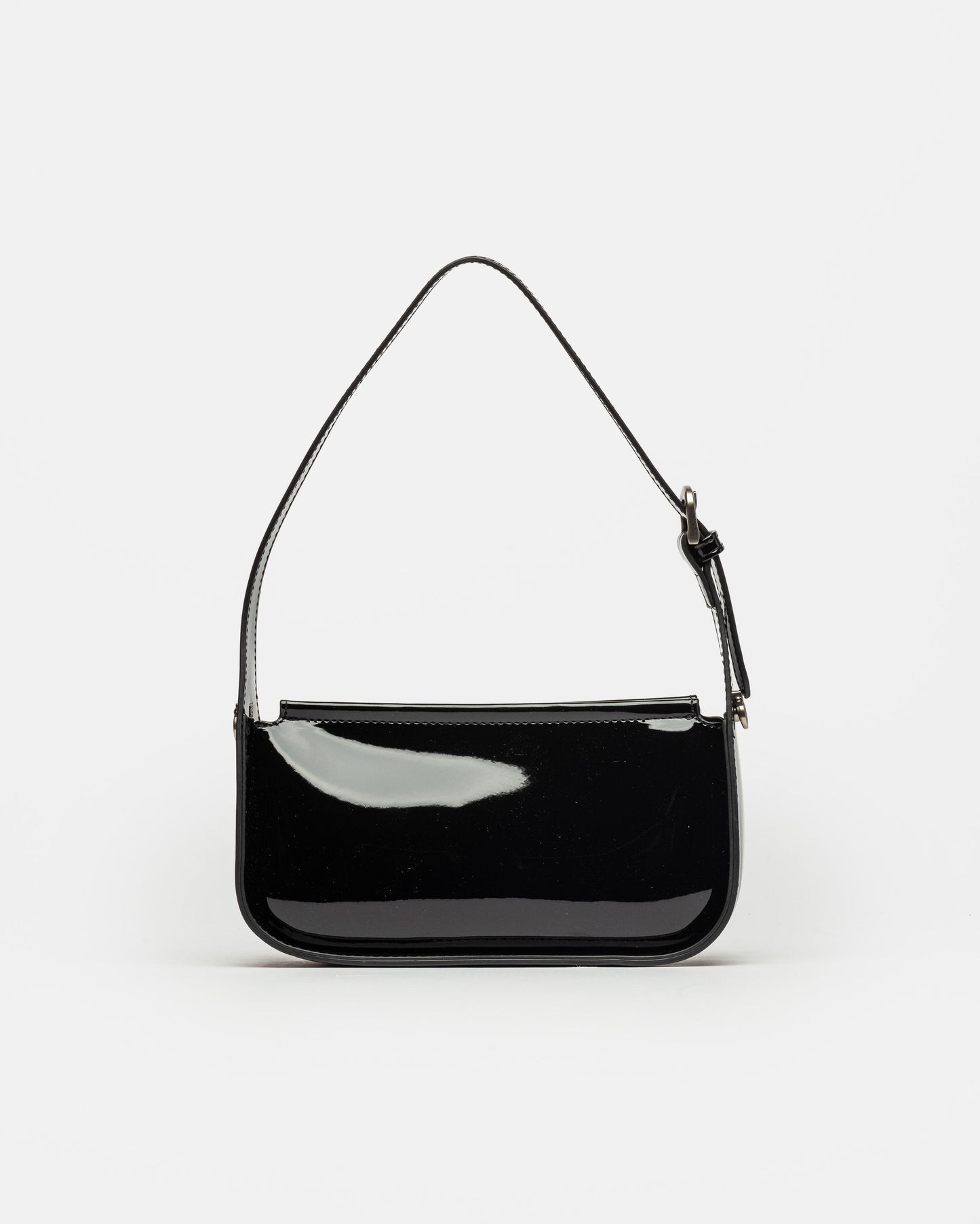 CARTERA AL HOMBRO LEAF EN EFECTO CUERO CHAROL